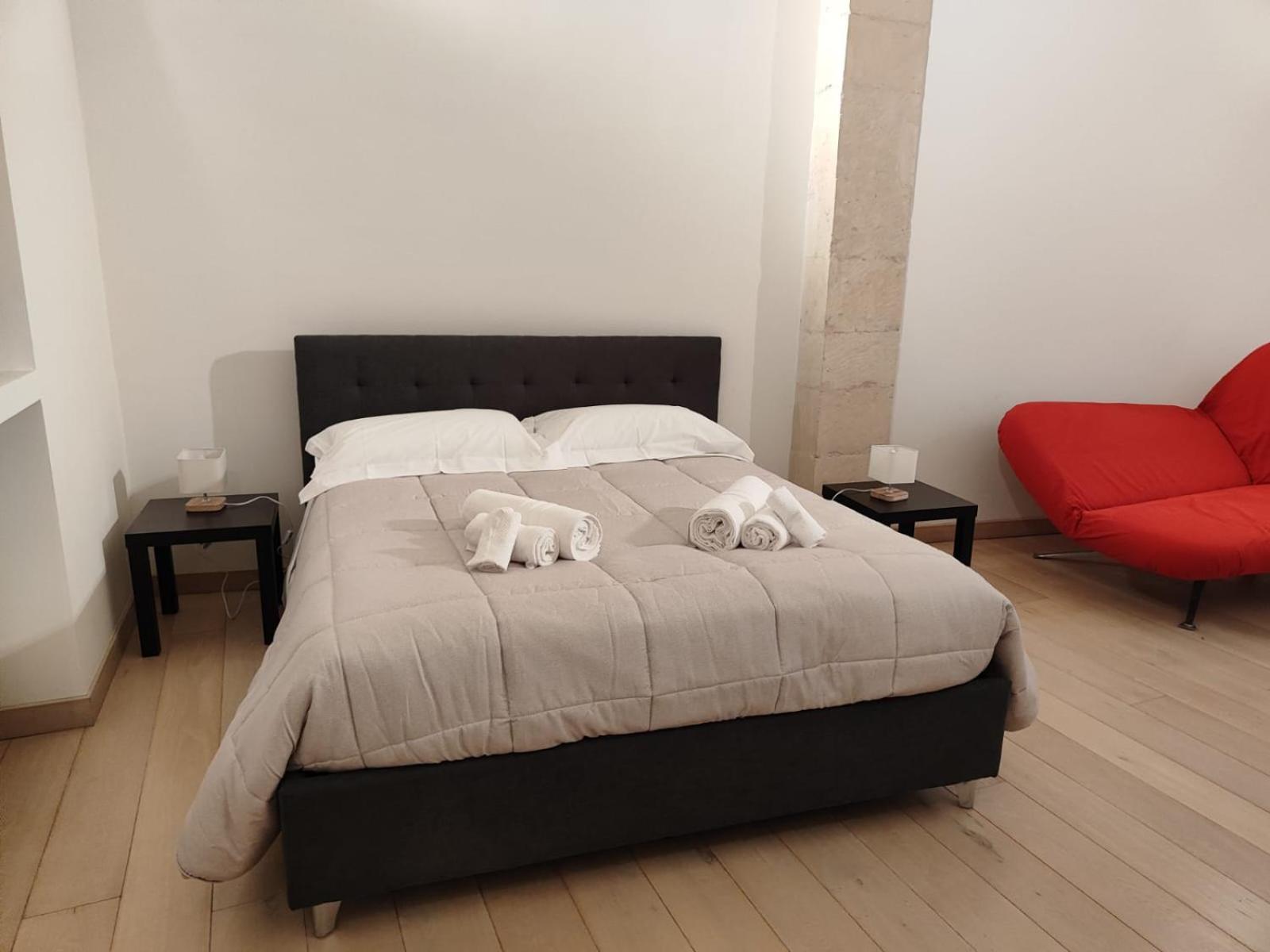 Suite Home D'Aragona Lecce Exteriör bild