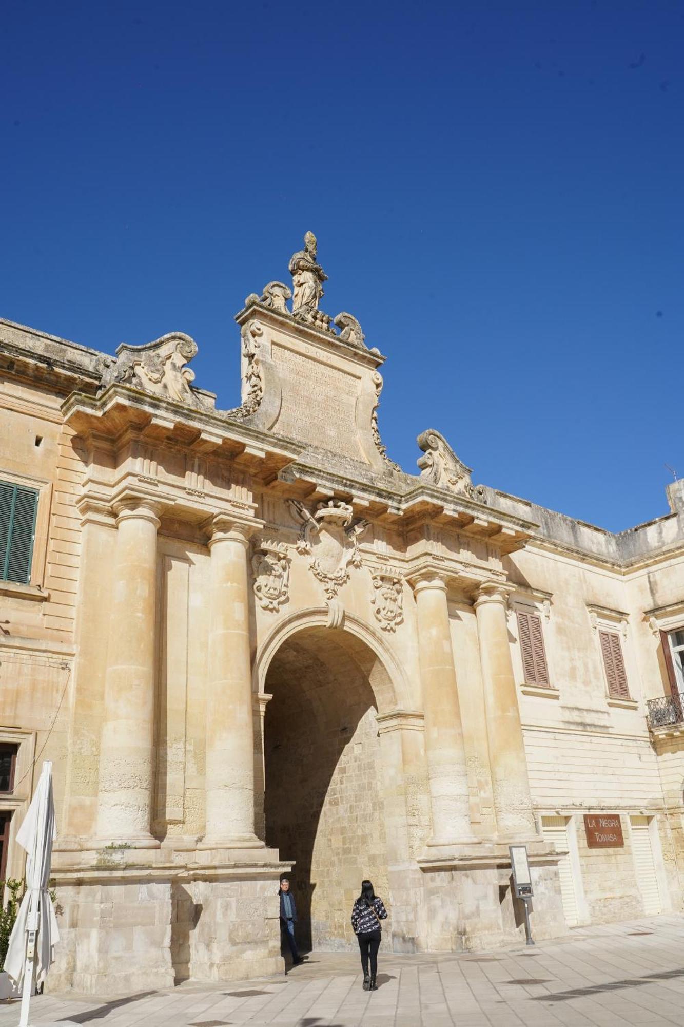 Suite Home D'Aragona Lecce Exteriör bild