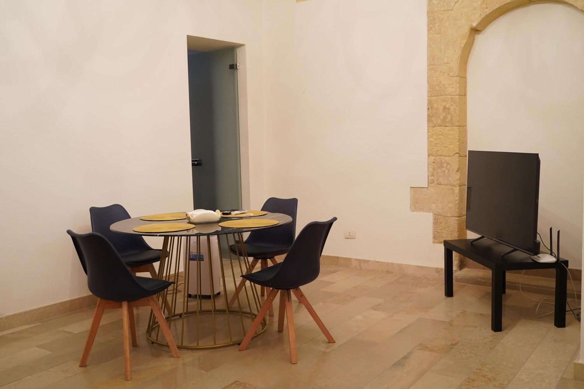 Suite Home D'Aragona Lecce Exteriör bild