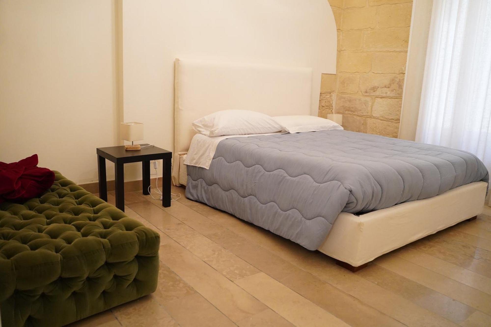 Suite Home D'Aragona Lecce Exteriör bild